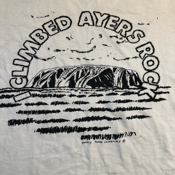 Vintage Ayer’s Rock tee - Picture 2 of 4